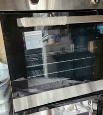 Matrix MX050SS 5 Function Conventional Oven 76L Stainless Steel. Brand New