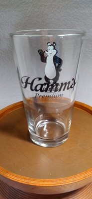 RARE HTF HAMM'S PREMIUM PINT BEER GLASS W/ SASCHA BEAR