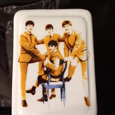 BEATLES MINI BOX