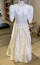1980 Jessica McClintock Lace Beaded V-Neck Short Sleeve Gown Wedding Dress