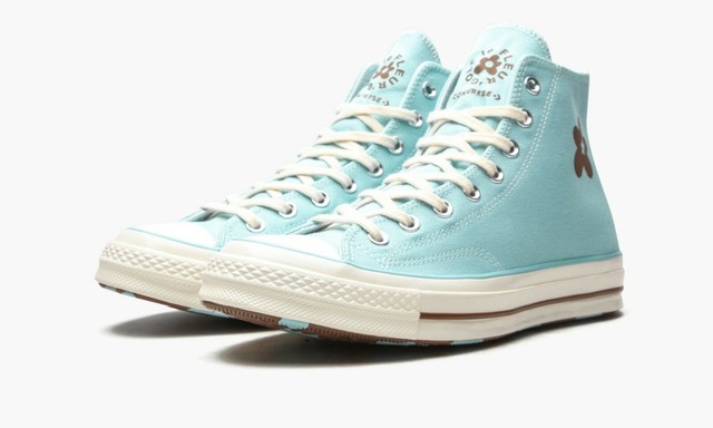 blue converse le fleur