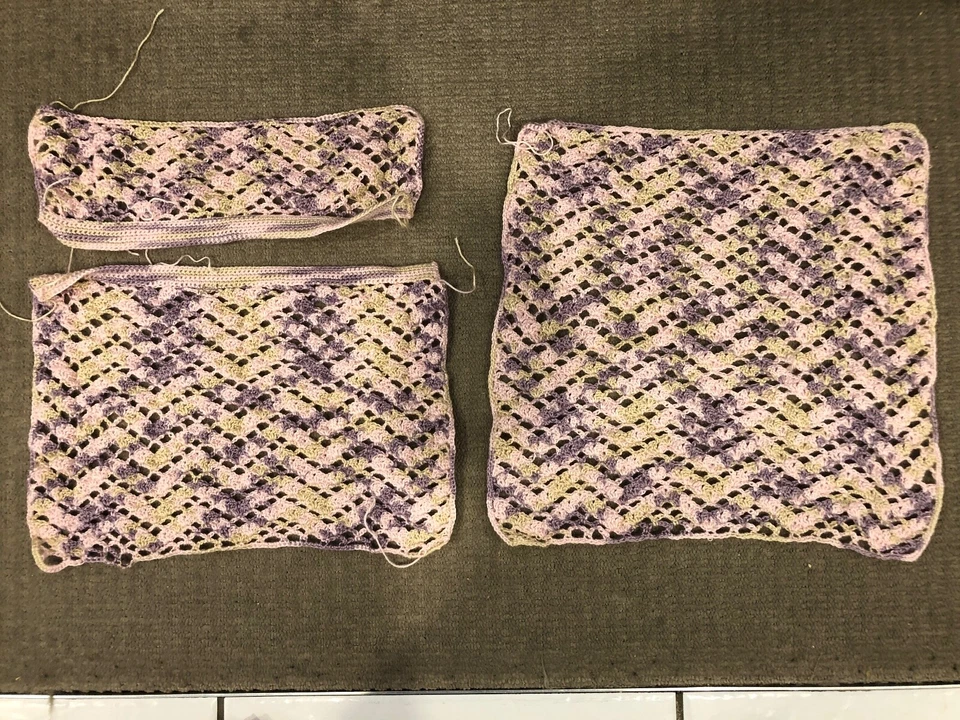 Lacy Crochet Cushion Cover PATTERN ( US and UK) - Image 2 of 4