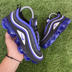 air vapormax 97 black persian violet