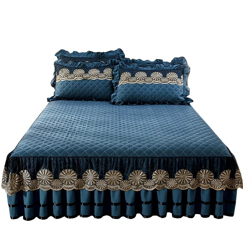 Polyester Embroidered Quilts, Bedspreads & Coverlets