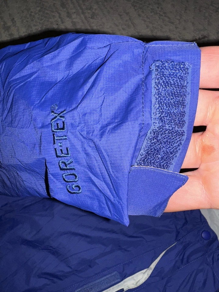 L.L. Bean Gore-Tex Waterproof Jacket W/ Lining Blue OAKN3 Women’s Size XL Reg - Image 3 of 4