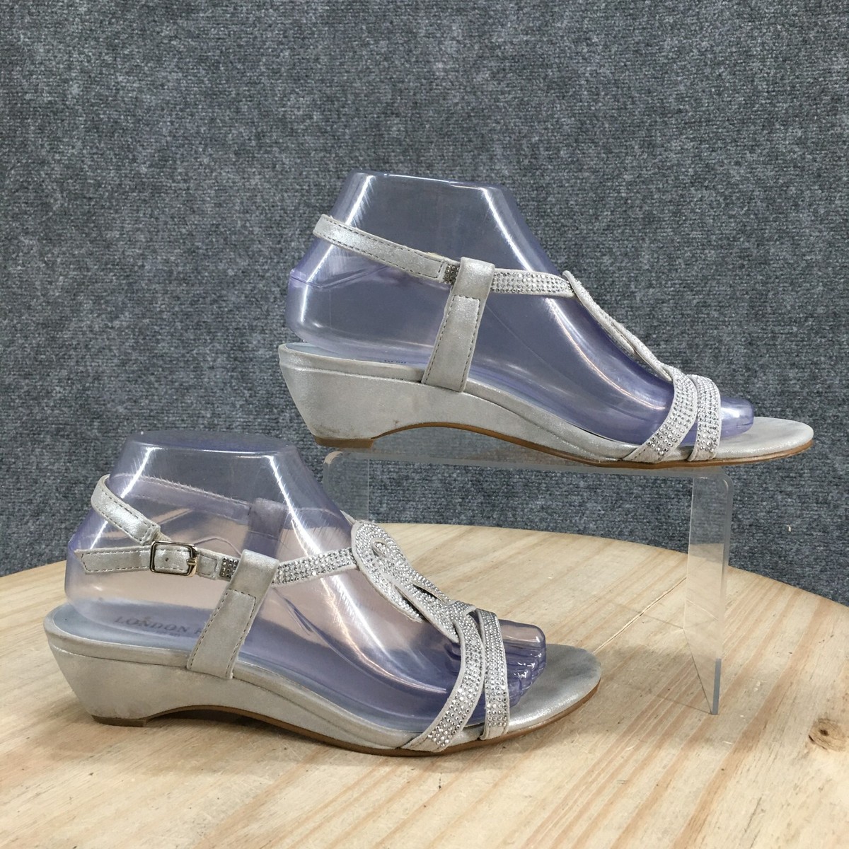 London Fog Sandals Womens M Macey Casual Rhinstone Slingback Silver Fabric