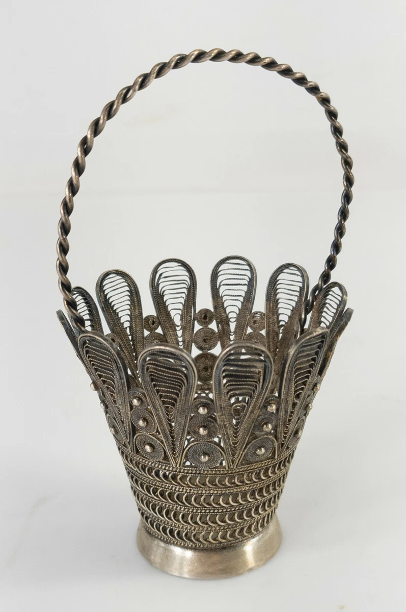 Antique Vintage Hallmarked Silver Filigree Decorative Wire Basket
