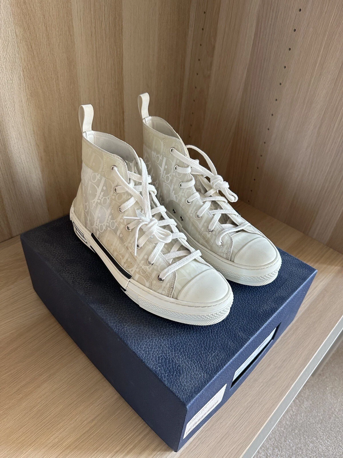 Dior B23 Blanc   UK 8