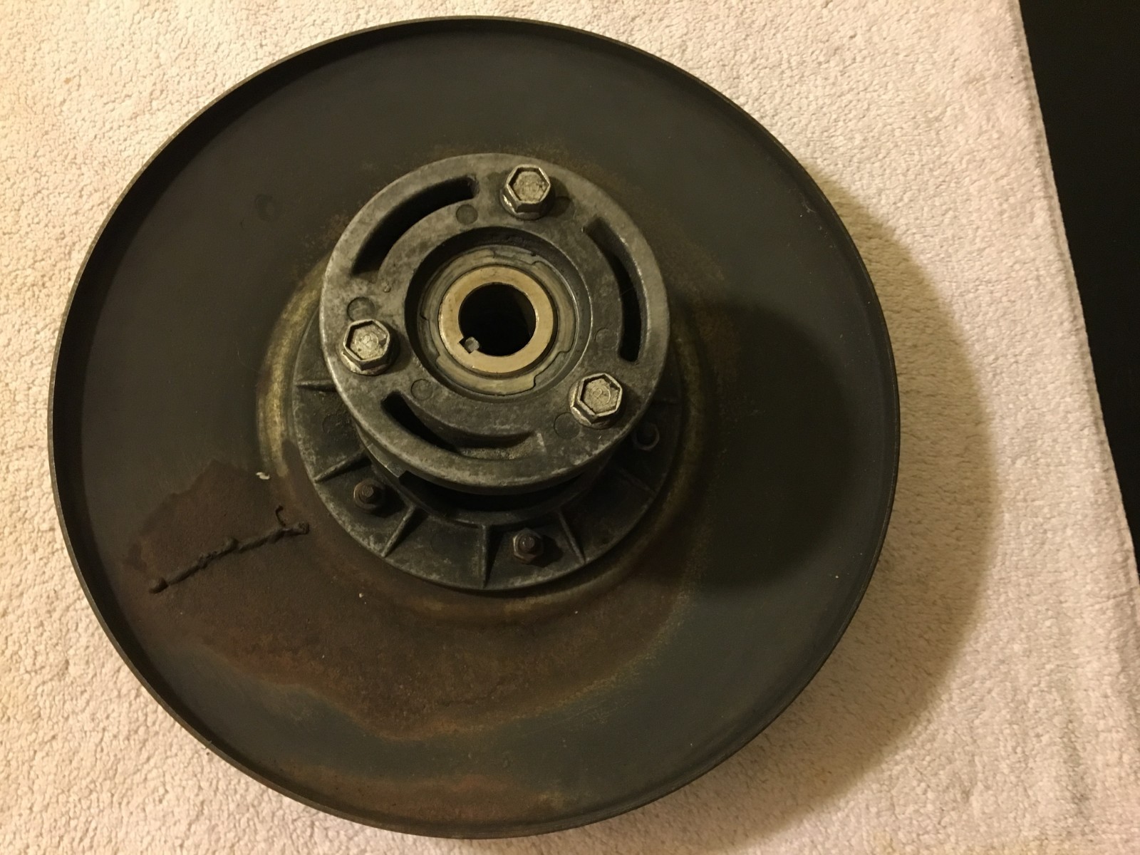 Vintage John Deere Snowmobile Driven Clutch AM54353 Vintage John Deere Snowmobile Driven Clutch AM54353
