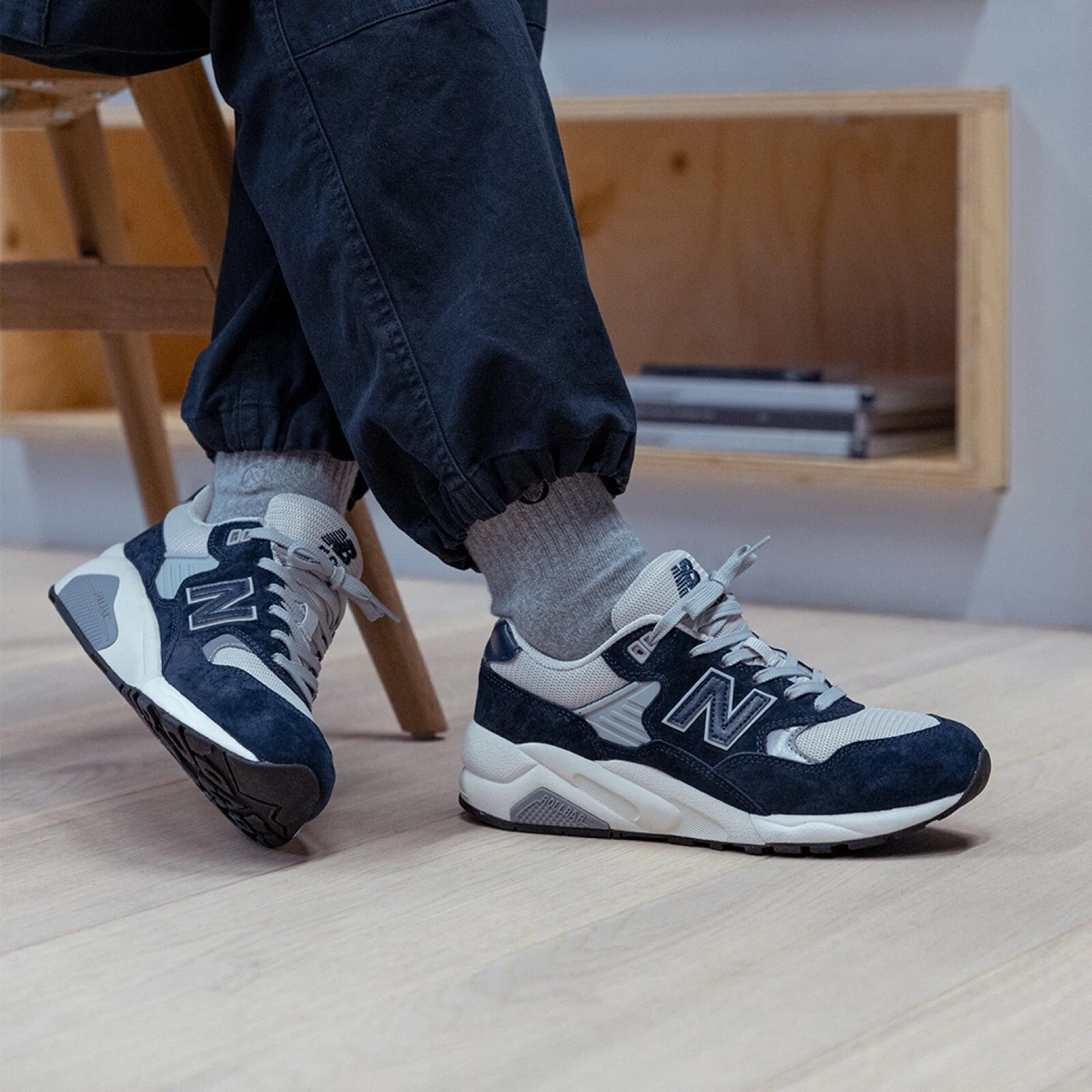 New balance store mt580