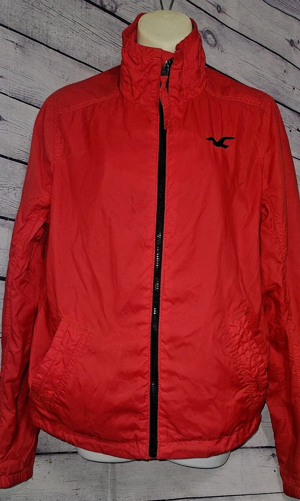 HOLLISTER All Red Windbreaker / Raincoat/Lightweight Lined Jacket Size S