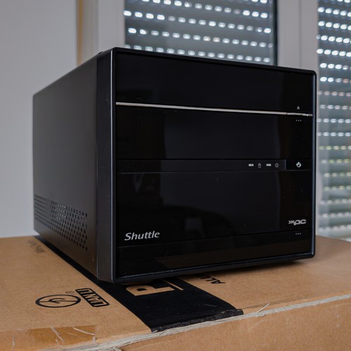 Barebone Mini Shuttle X-PC SZ77R5 / FZ77 LGA1155 Mainboard / 500W Netzteil