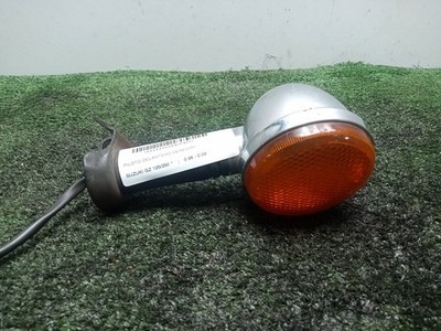 50R00 FRONT RIGHT PILOT / AMBAR / 693697 FOR SUZUKI GZ 125/250 *