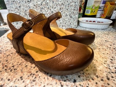 New DANSKO TIFFANI CLOSED TOE WEDGE SANDAL SIZE 38/7.5-8 BURNISHED BROWN $140