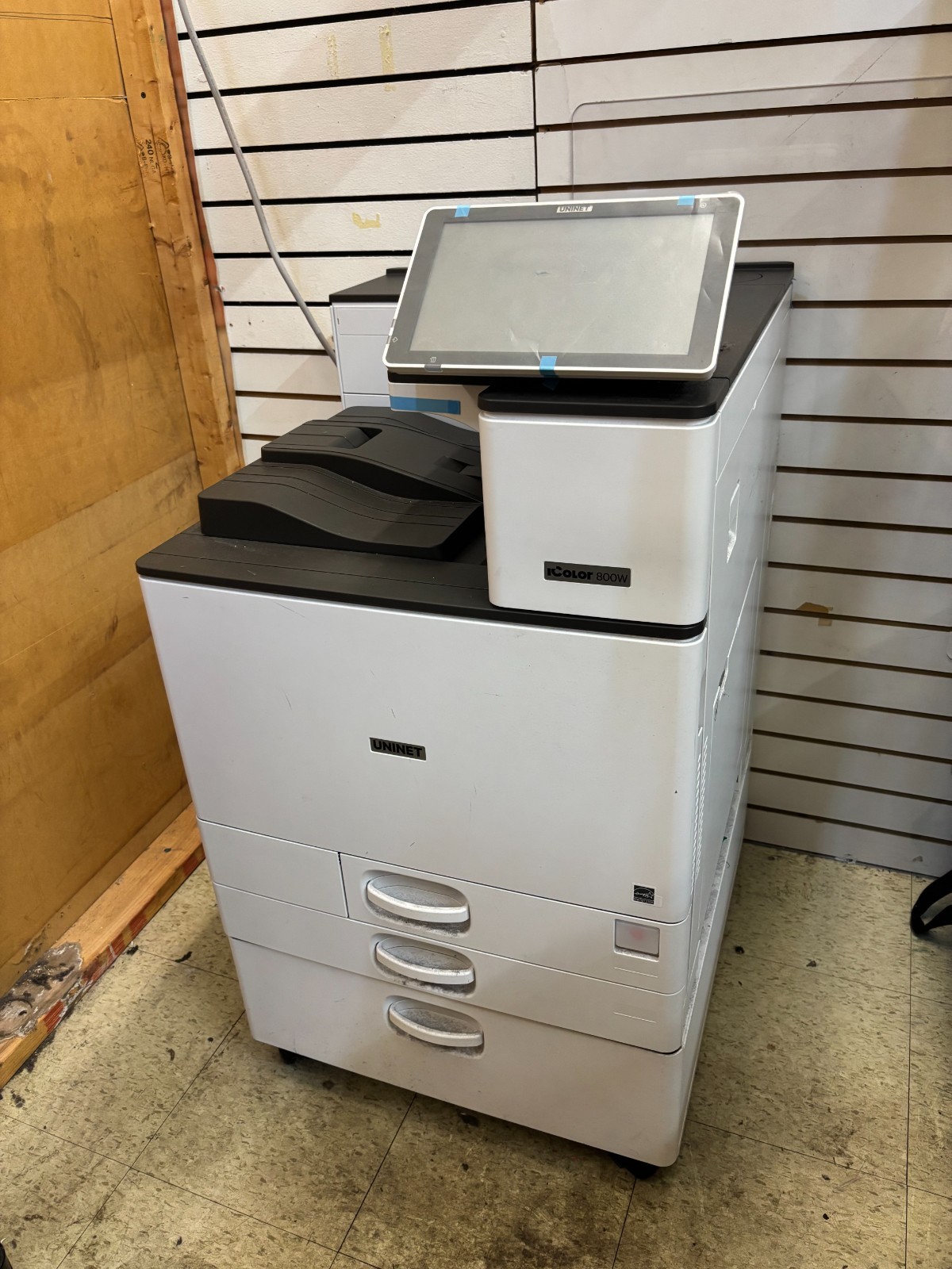 Uninet iColor white toner 800 printer with stand. All in one printer. 