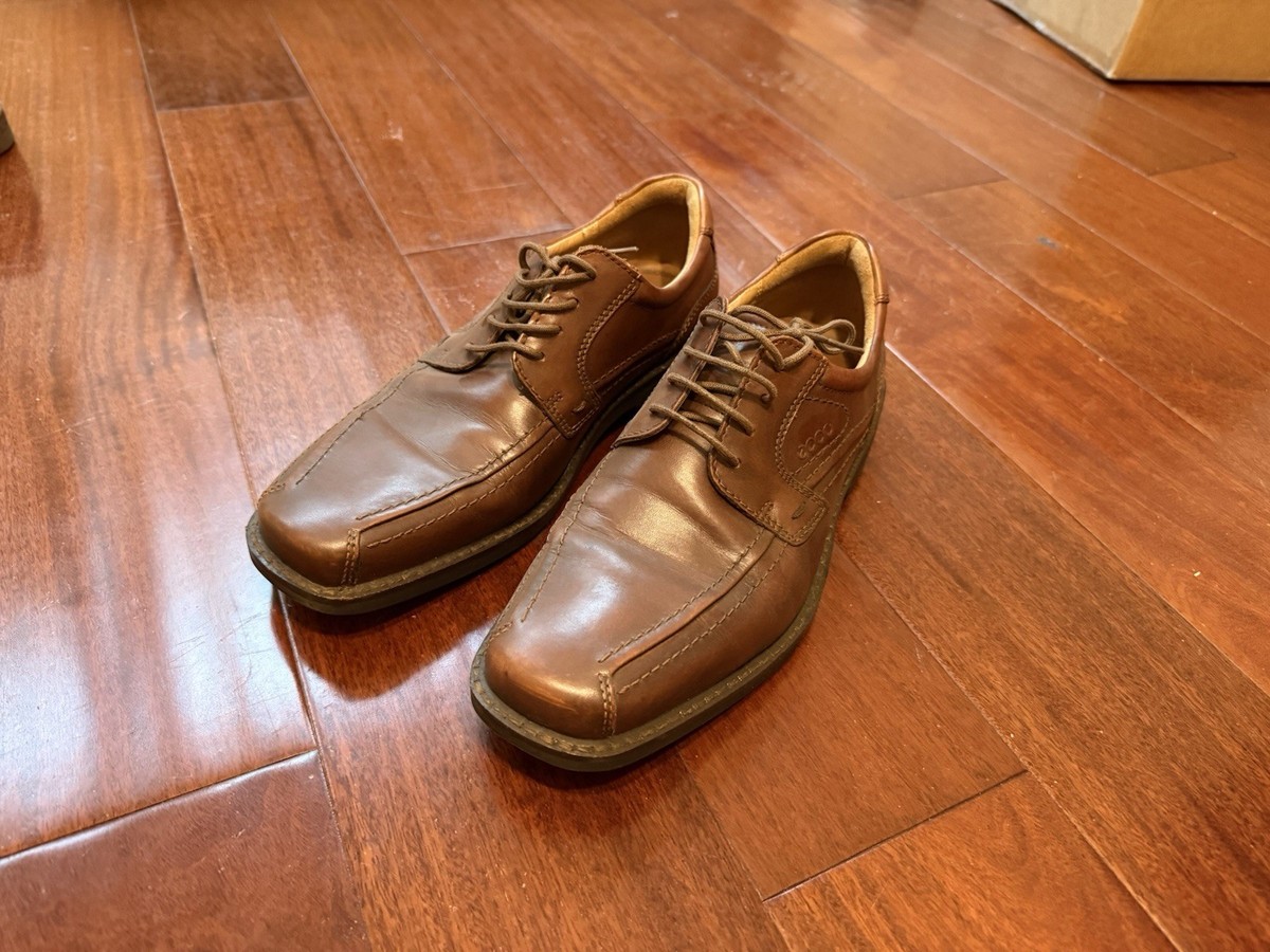 ECCO Brown Leather Men display picture 3