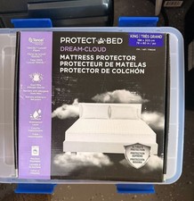 Protect-A-Bed DreamCloud King Mattress Protec...
