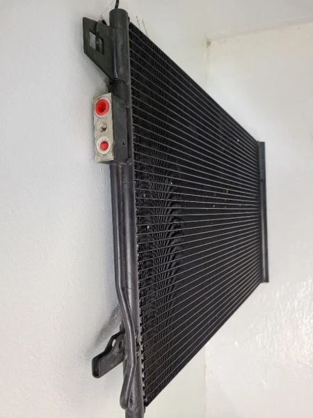 Condensador de aire acondicionado GMC ACADIA 2007-2012 3,6 L 20995673 07-12 Foto 2 de 4