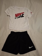 Nike Boys 2 Piece Outfit Set Dri-FIT T-Shirt Shorts White Black, 24mos