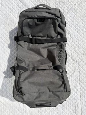 DAKINE Large 31  Split Roller Travel Luggage Suitcase Bag Black & Storm Gray