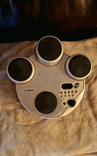 Yamaha DD-45 Portable Digital Percussion Drum Set Machine