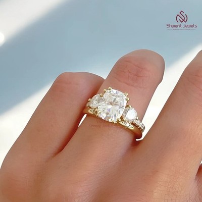 2Ct Cushion & Round Lab Diamond Ring 10K Yellow Gold IGI Certified Bridal Gift