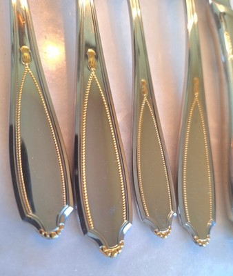 VTG Yamazaki Victoria Gold 40 Pc Flatware Set Service for 8, Stainleless Tassel