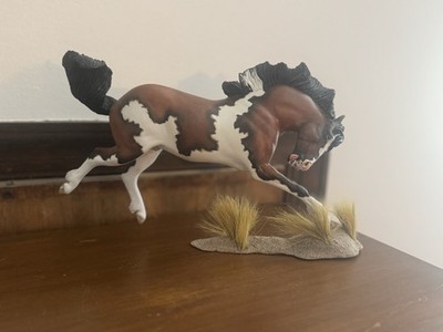 Drastic custom Classic scale bucking model horse by Lora Ward (Speiser), 2004