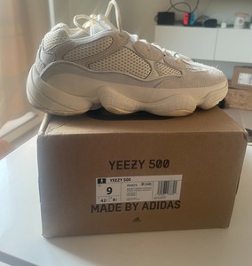 yeezy 500 size 9