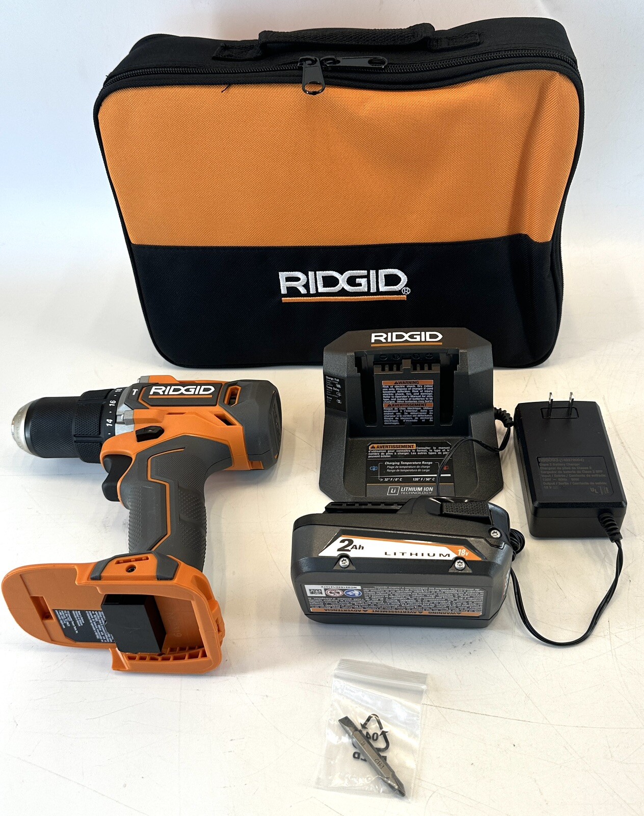 Driver W/ 2 Ah Battery & Charger Model R860013k