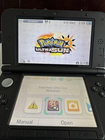 Nintendo 3DS XL Black Handheld Console, Stylus & Charger. Pristine Condition!