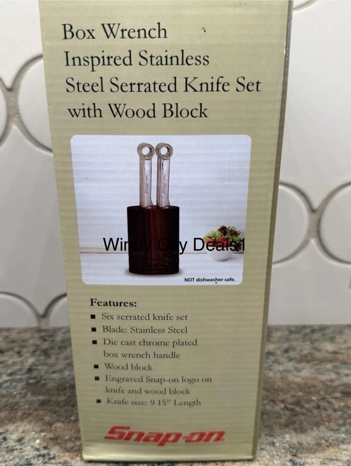 Juego de 6 cuchillos para carne de acero inoxidable con llave a presión con bloque de madera dentado Foto 3 de 4