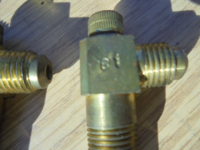 Fuel Injection Nozzles 18 SMALL 90 degree Kinsler Hilborn IMCA IHRA NHRA Sprint