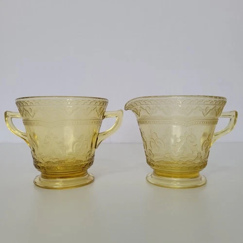 Vintage Federal Patrician Spoke Yellow Depression Glass Cream and Sugar Set