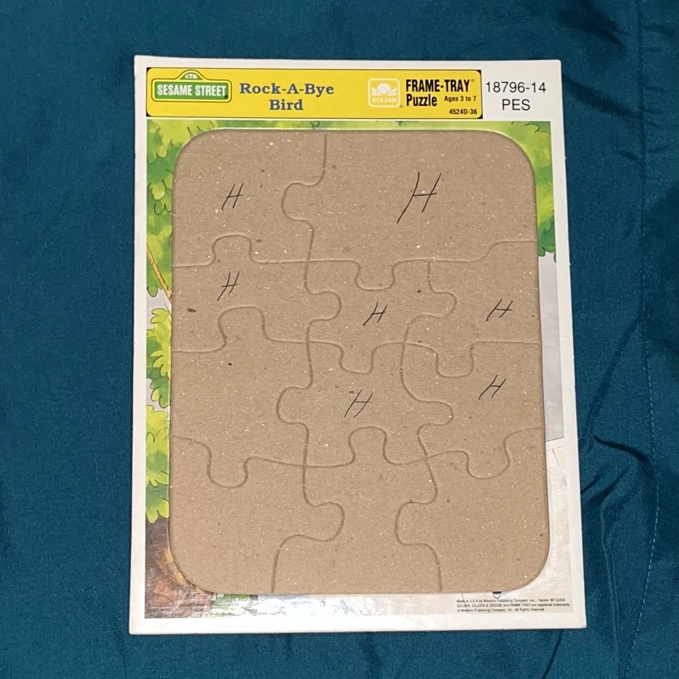 De colección Dorado 1989 Rock-A-Bye Pájaro Plaza Sésamo Pájaro Grande Marco Bandeja Rompecabezas Foto 3 de 4