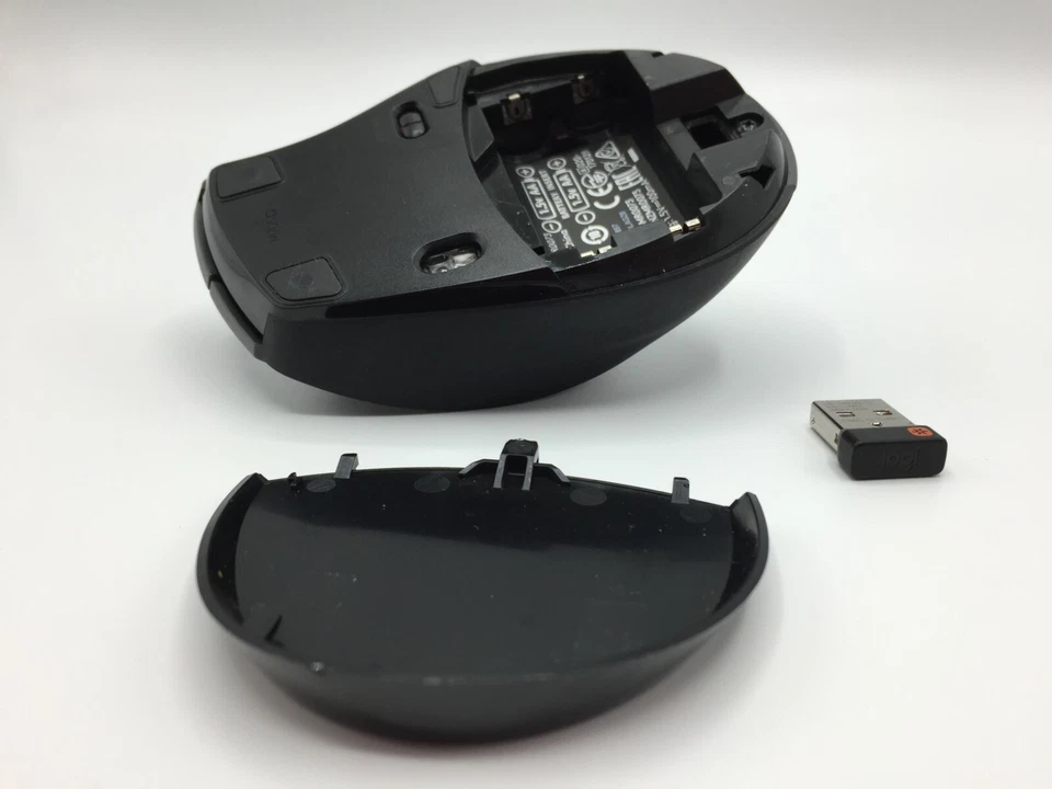 Logitech M705 Wireless Laser USB Mouse with USB Receiver - FREE S/H - Image 3 of 4