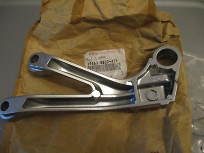 NOS Kawasaki OEM Silver RR RH Step Stay ZZR600 ZX9 ZX6 35063-0032