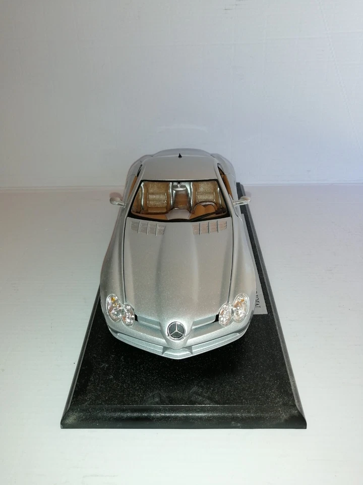 MERCEDES BENZ VISION SLR 1/18 - Immagine 4 di 4