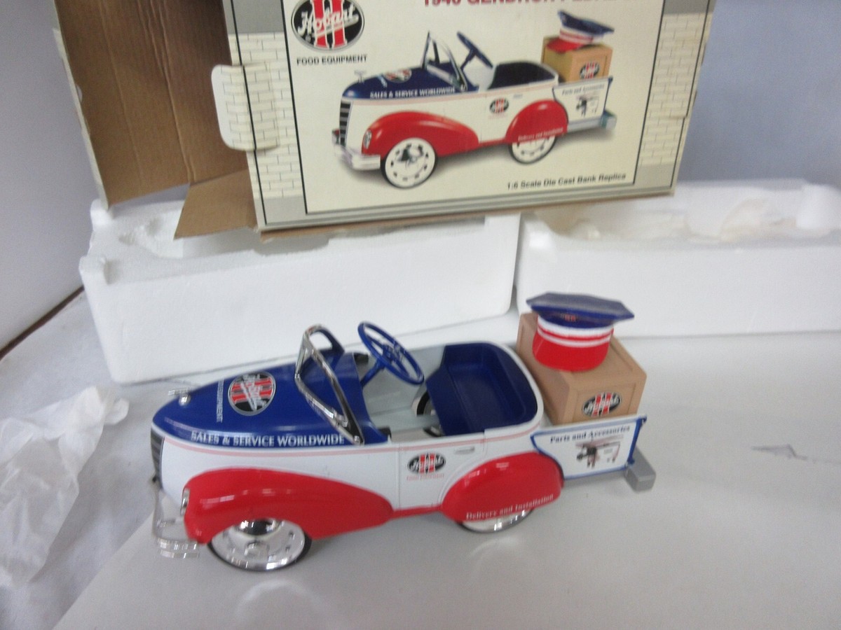 VINTAGE 1/6 HOBART 1940 GENFRON PEDAL CAR BANK W/BOX DIE CAST 720