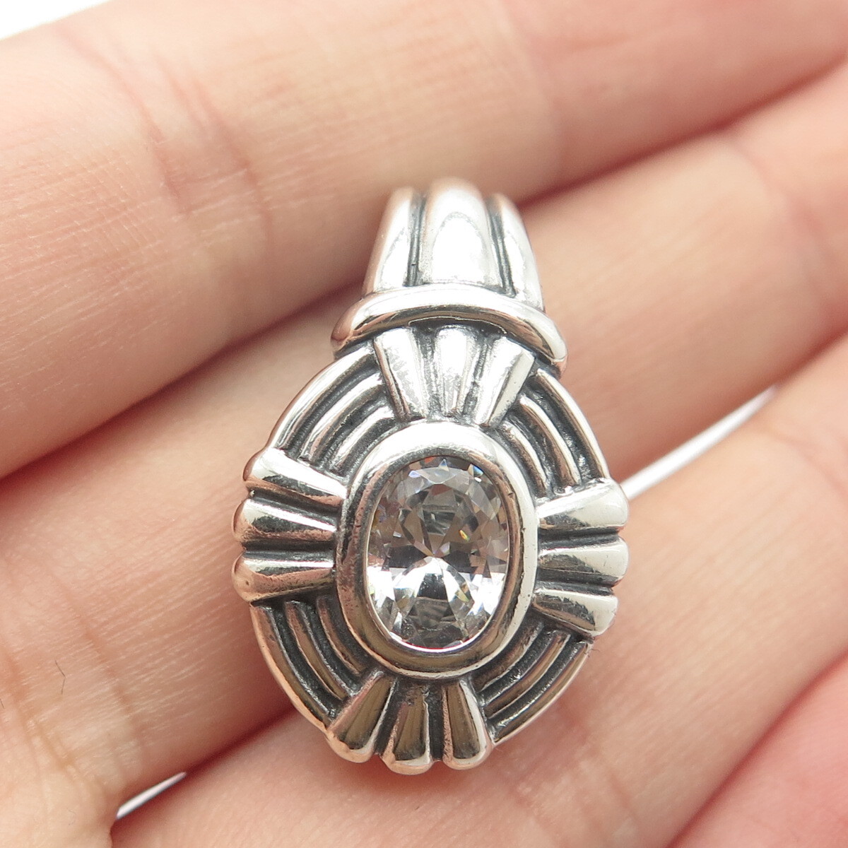 925 Sterling Silver Vintage Chapal-Zenray Inc. C Z Oval 925 Sterling Silver Vintage Chapal-Zenray Inc. C Z Oval