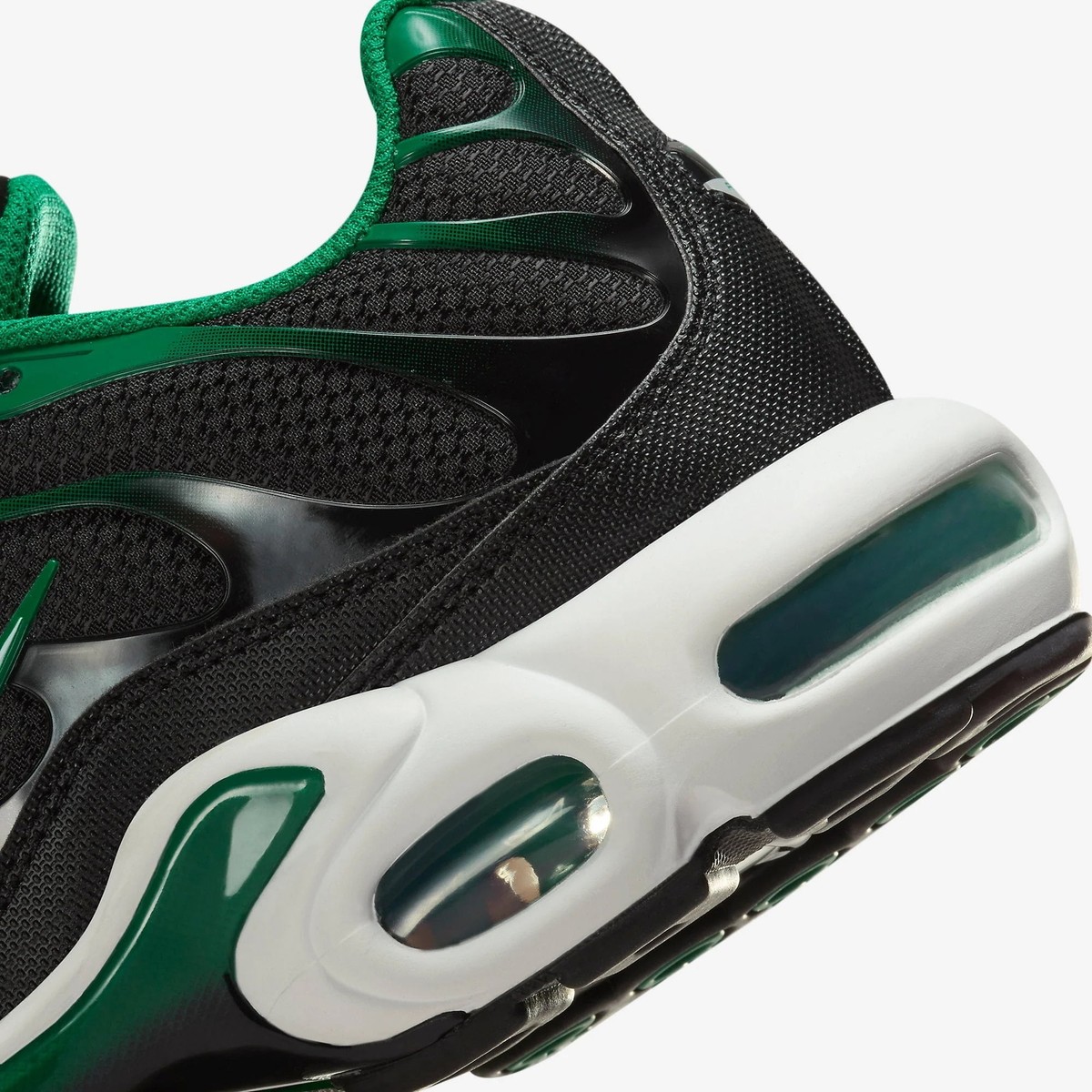 Nike Air Max Plus Black Malachite Gum Men Size 12 Running Shoes DM0032-009 The Nike Air Max Plus is Available Now in Black and  main image 4