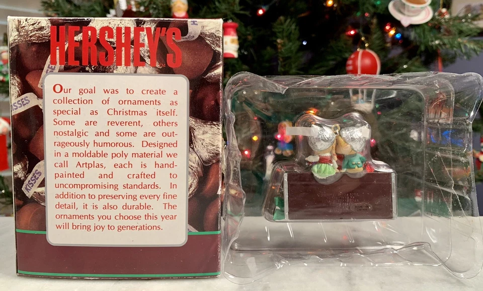 Vintage 1993 Enesco HERSHEY CHOCOLATE Ornament 🍫 SWEET SEASON’s EATINGS - Image 4 of 4