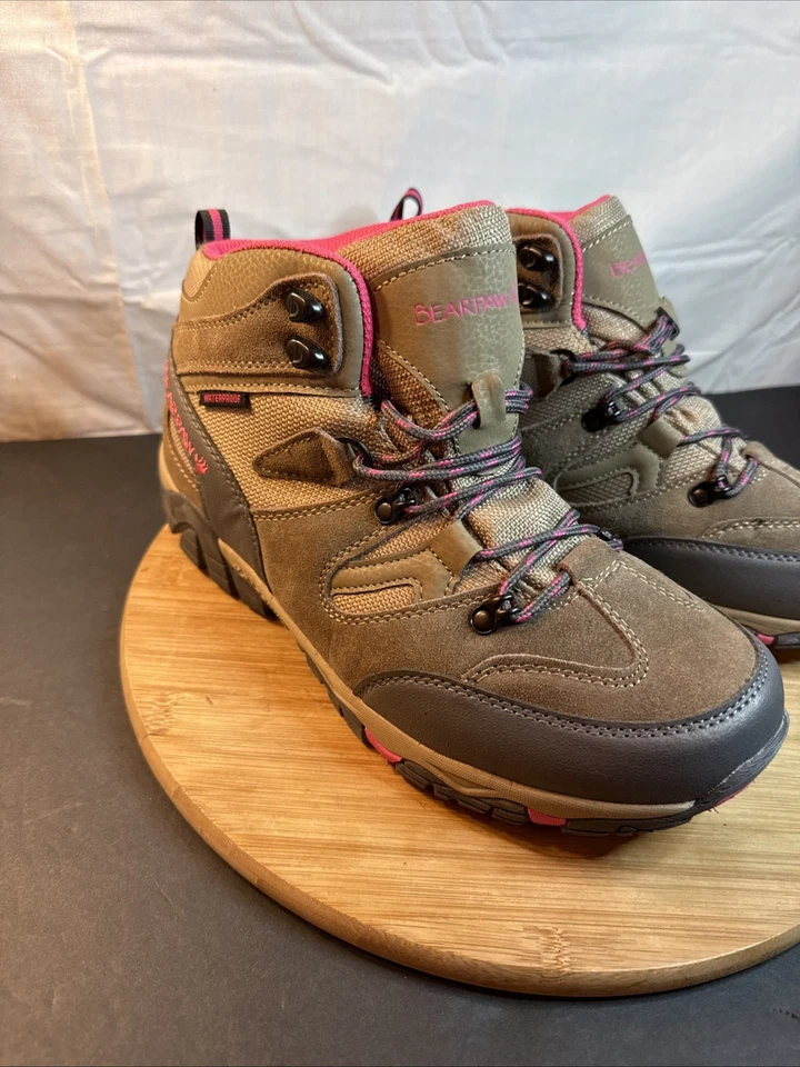 Bota de senderismo Bearpaw Corsica de cuero para mujer - 4390 color topo/rosa - 11 excelente Foto 2 de 4