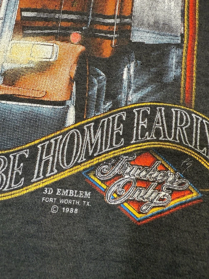 Camiseta vintage 1988 3D emblema Truckers Only I’ll Be Home Early talla pequeña Foto 3 de 4