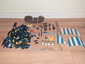 Lego Pirates Caribbean Clipper Set 6274 99% Complete With Minifigures 