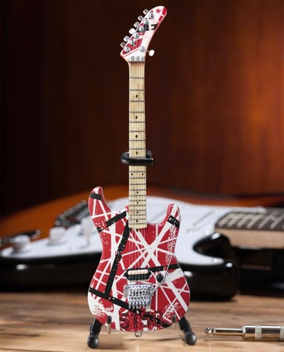 Eddie Van Halen 3 Piece Funko POP! & 3 Piece Axe Heaven Mini Guitar Set-NEW! - Picture 8 of 10