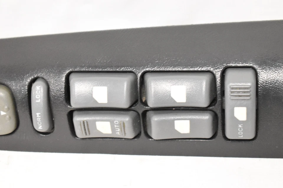 Chevy GMC S10 1998-2004 Blazer Jimmy gris interruptor maestro ventana eléctrica OEM H3N28 Foto 4 de 4