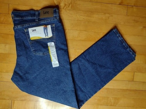 NWT Lee Riders Regular Fit Straight Leg 