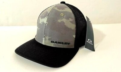 OAKLEY TRUCKER CAP 2 Men's Fitted Hat Green Brush Camo S/M L/XL