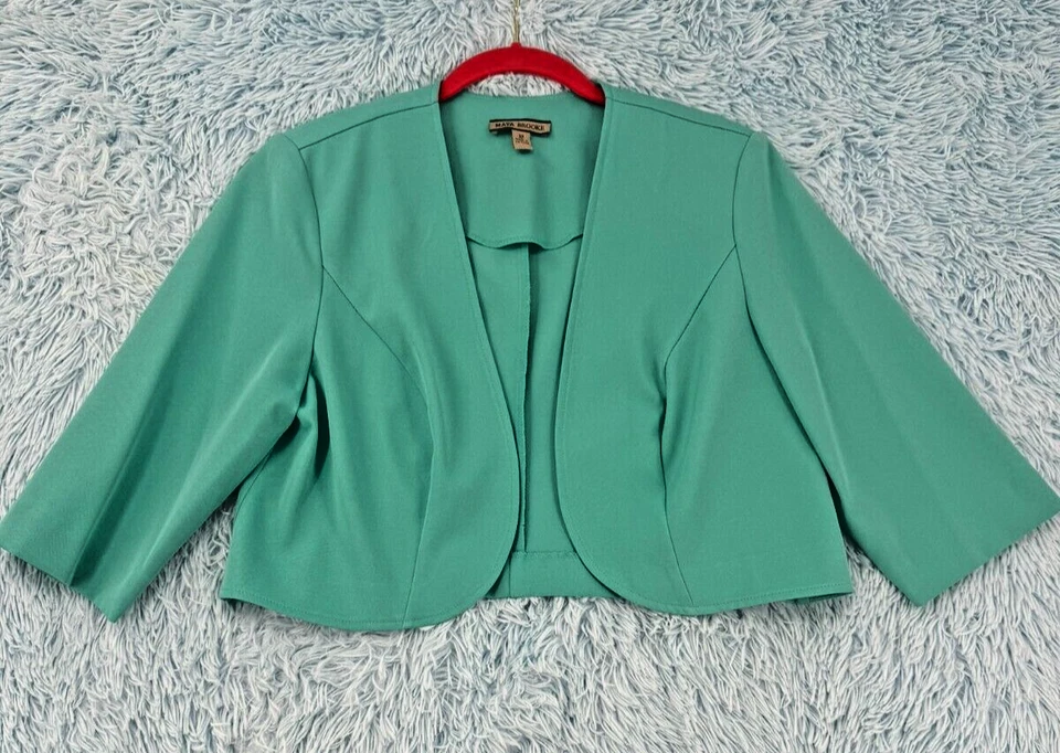 Maya Brooke Women’s Green Blazer Jacket - Size 12 - Stylish Short Top Layer - Image 2 of 4